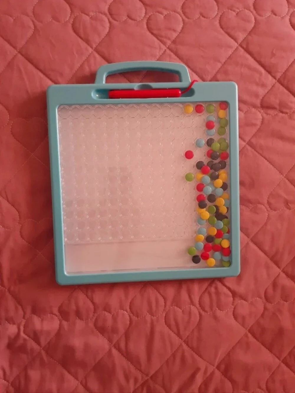 Chuckle & Roar Magnet Dot Art